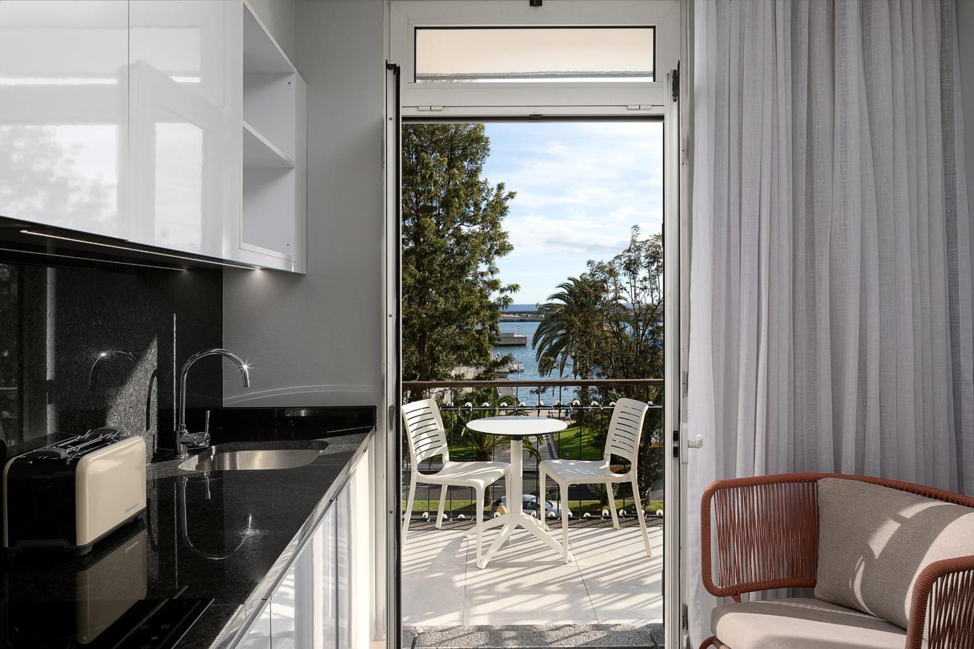 King David Suites By Madeira Sun Travel Funchal  Exterior photo